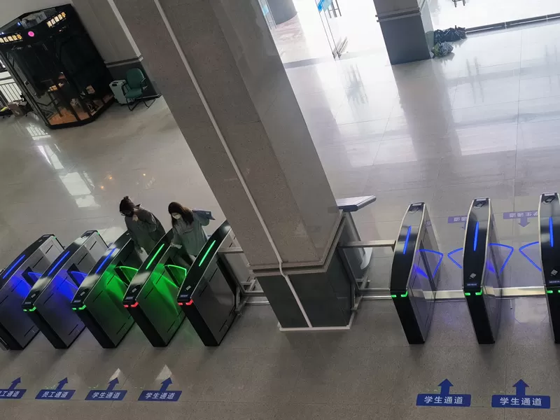 DR.TD.6983 in University